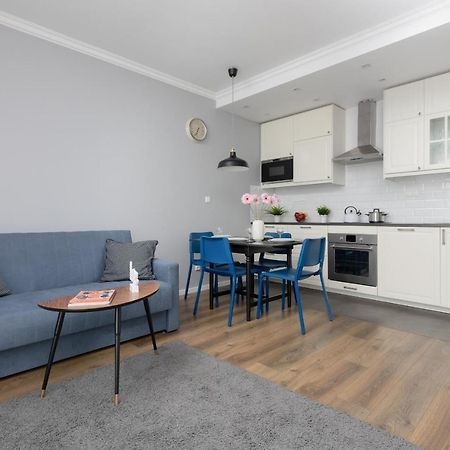 Warsaw Ursynow Apartment With Balcony By Noclegi Renters Exterior foto